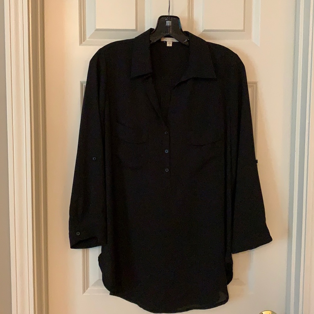 Black Pleione blouse. Tab sleeves. Popover.